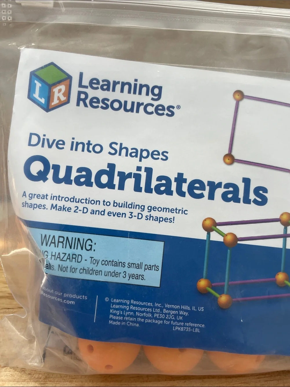 SALE! NWT Learning Resources Dive into Shapes Quadrilaterals - White & Blue